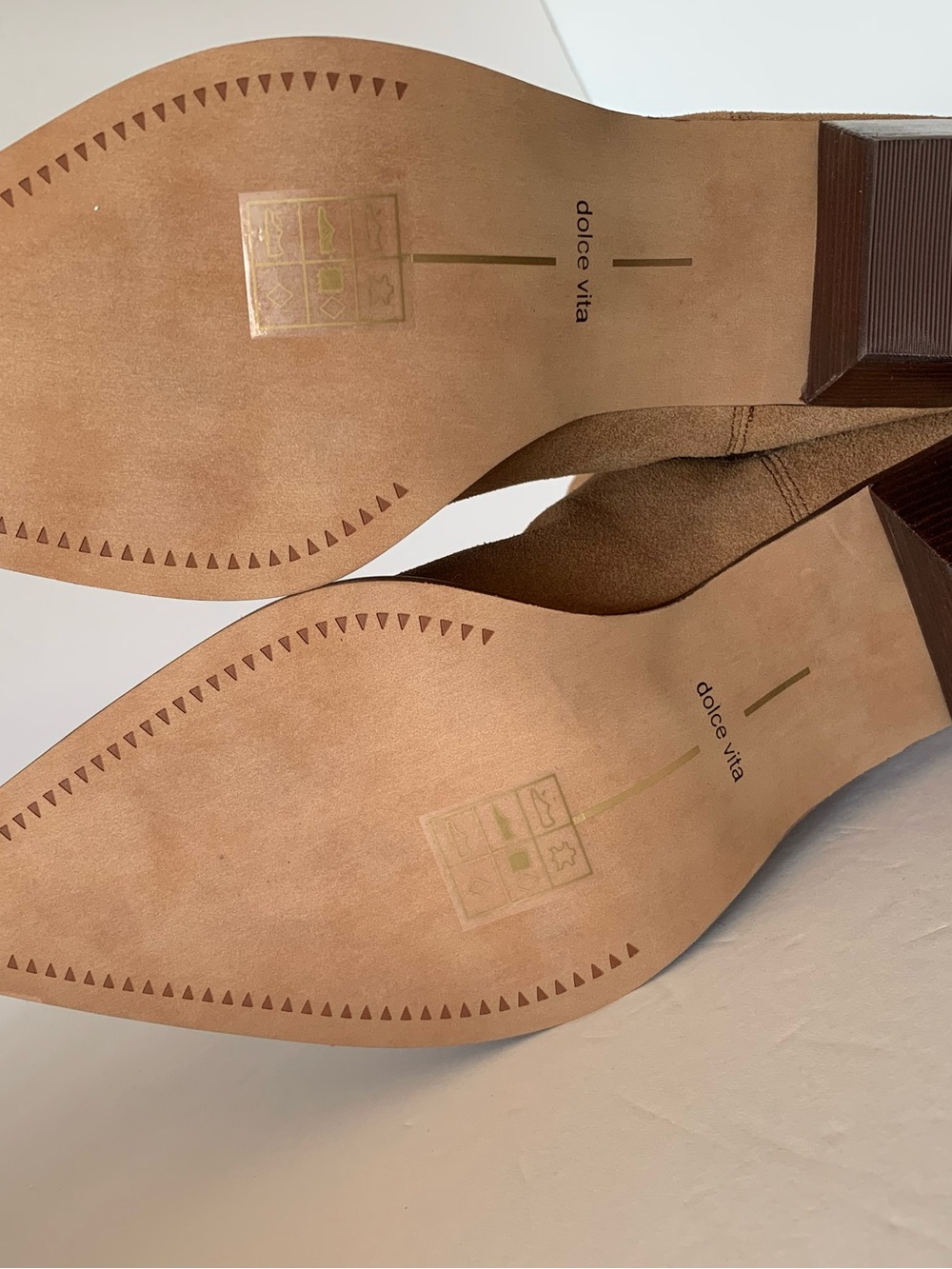 NEW Dolce Vita Shadie Chestnut Waterproof Suede Leather Chelsea Boots 8.5 NWOB - Picture 13 of 16